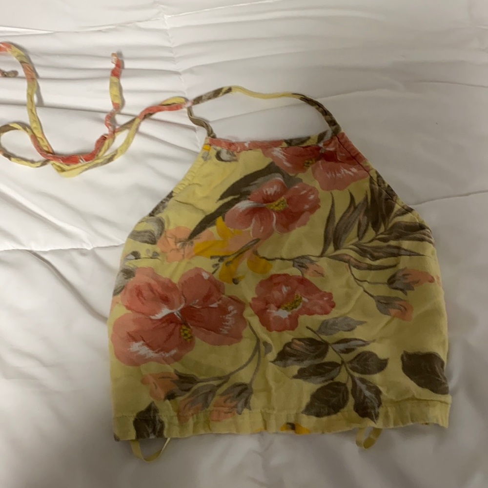 hollister crop top XS